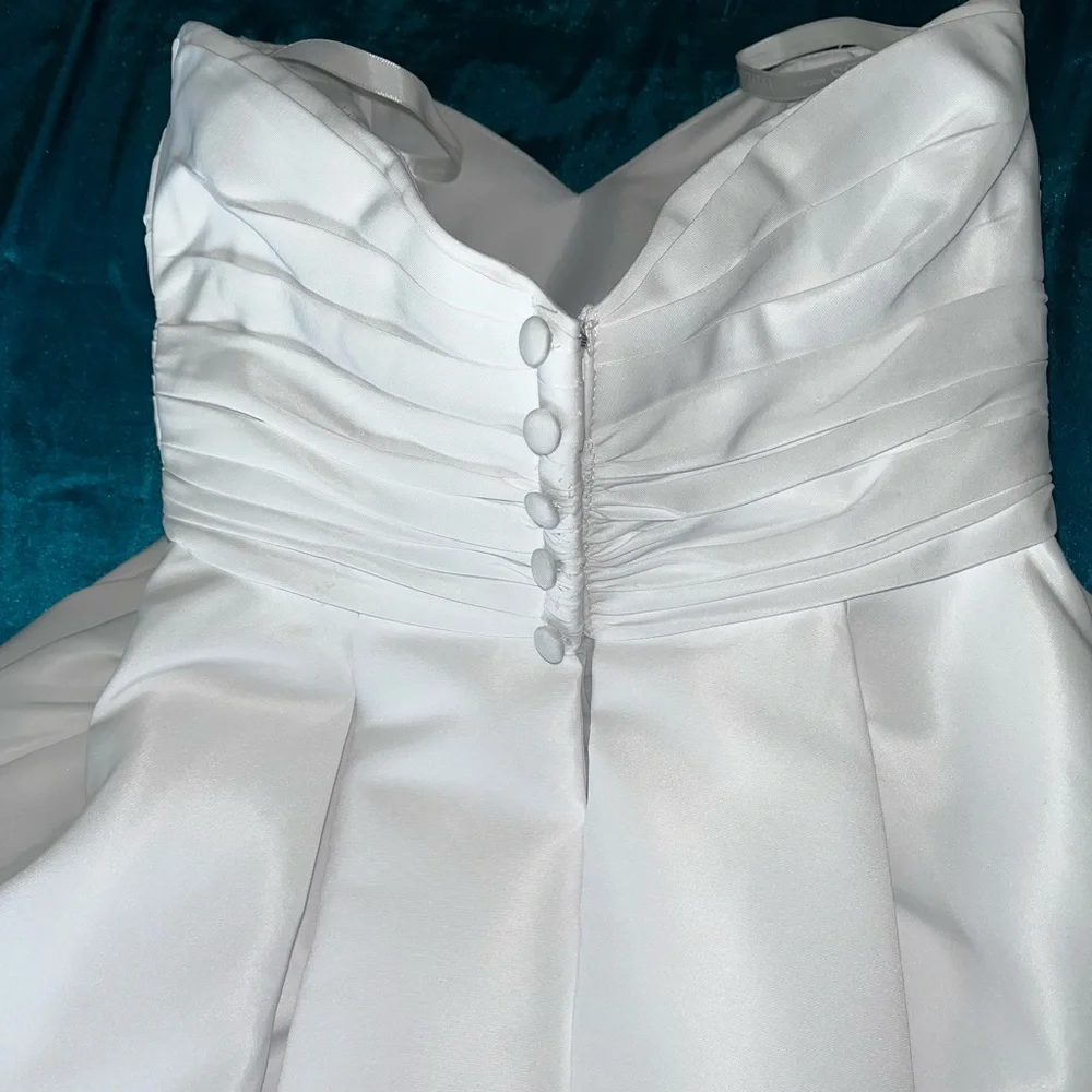 David's Bridal White Strapless Wedding Dress - Picture 6 of 8